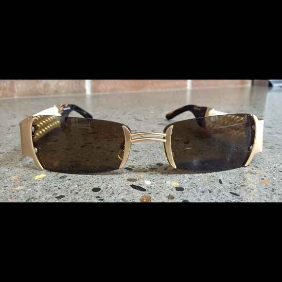 Handmade Melissa Eyewear sunglasses w/Faux… - Picture 3 of 7